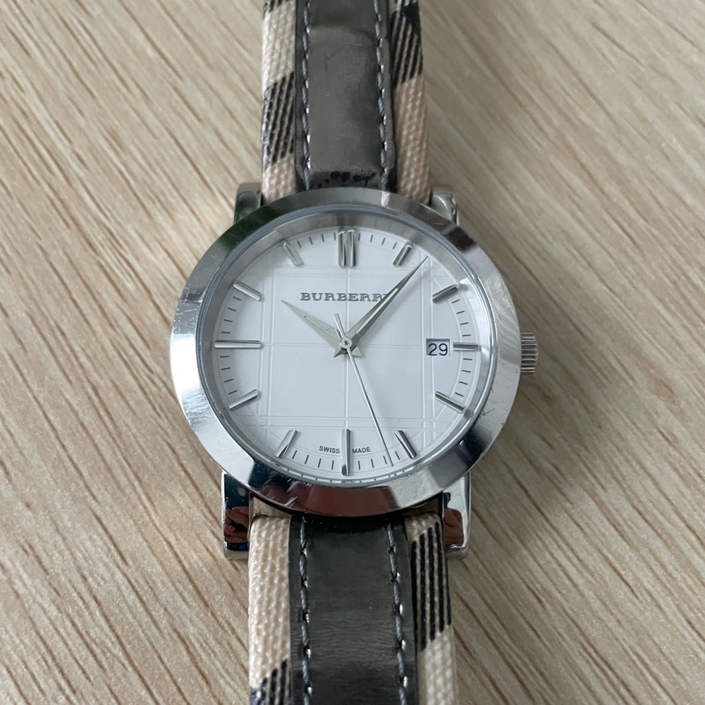 Burberry Watch Women’s